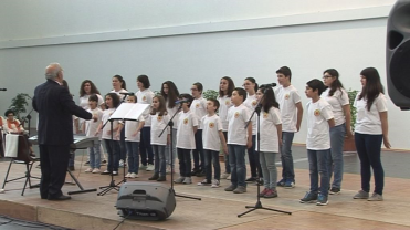 Quinto Encontro Intergeracional de Coros traz Alegria ao Fórum Luis de Camões