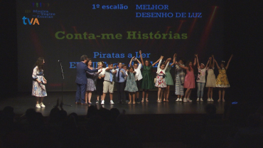 EB1/JI Terra dos Arcos, ES D. João V e ESA Grandes Vencedoras Prémios Mostra Teatro das Escolas