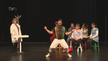 Grupo Teatro Trabalhadores CMA Apresenta "Vida de Cão"