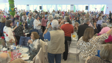700 Seniores Celebram 25 de Abril com Almoço da Liberdade