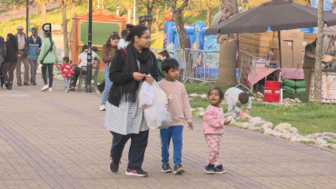 Feira Saberes e Sabores Celebra 25 de Abril na Encosta do Sol