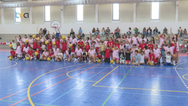 Atletas Clube Basquetebol ESA Tornam-se Madrinhas dos Mais Novos