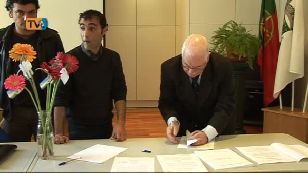 Juntas de Freguesia do concelho da Amadora assinam acordo de 35 horas de trabalho semanais com Sindicatos