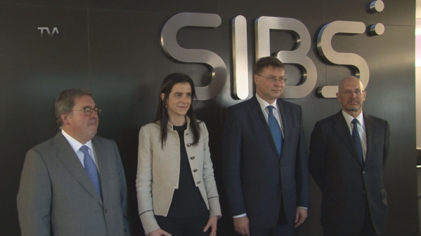 Vice-Presidente Comissão Europeia Visita SIBS em Alfragide