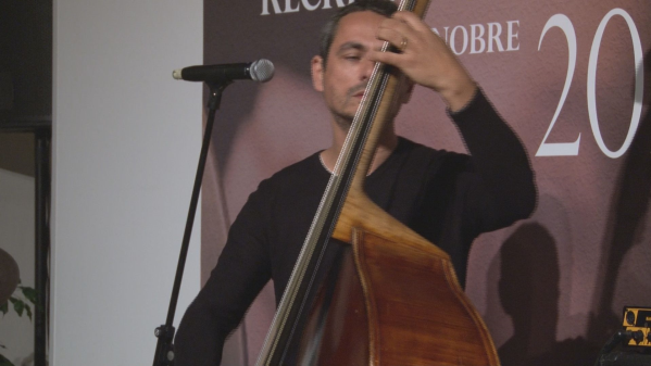 Ciclo Jazz à Quinta - Contrabaixo